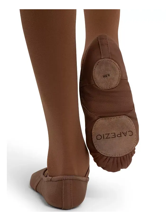 Детские балетки Hanami из узкого холста Capezio — изображение 5 из 5, коричневый