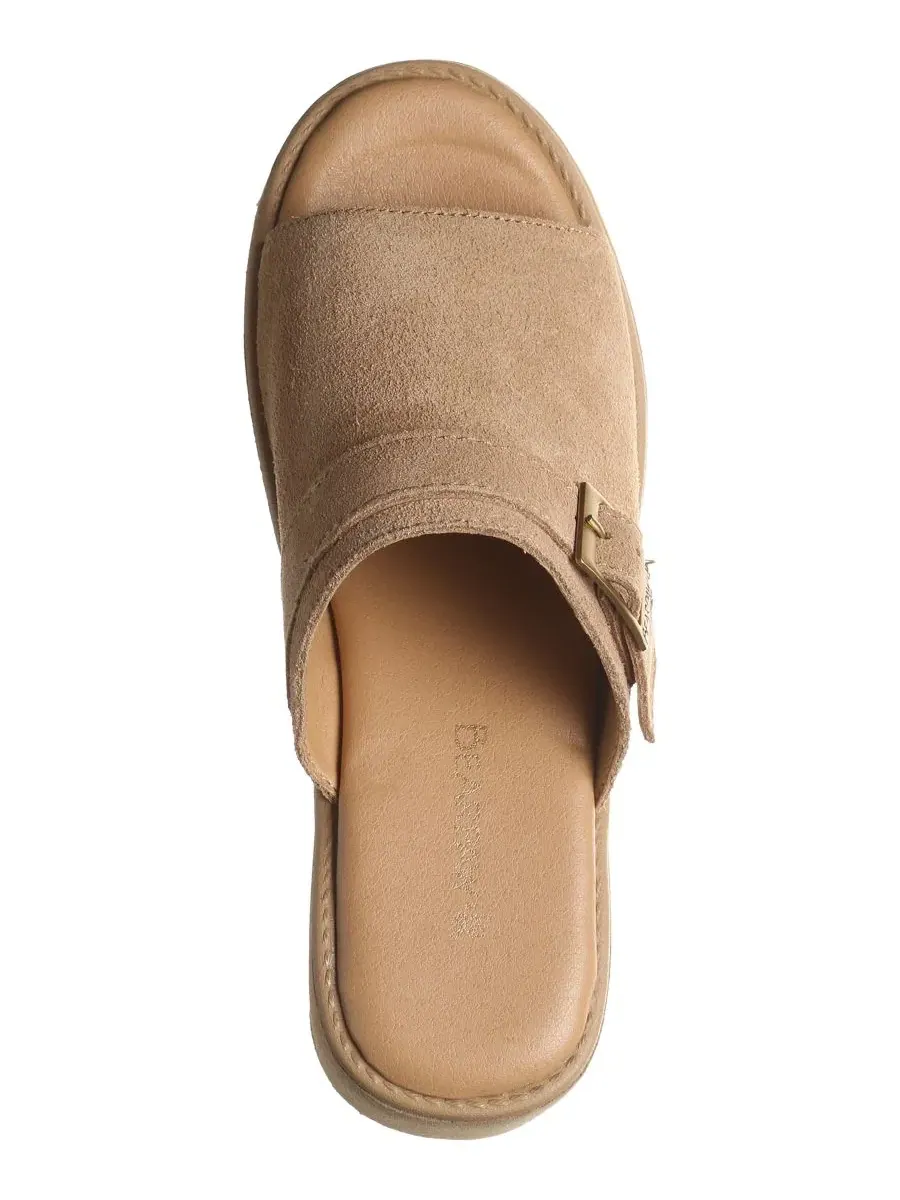 Босоножки-танкетки Frances с открытым носком BEARPAW — изображение 3 из 5, коричневый