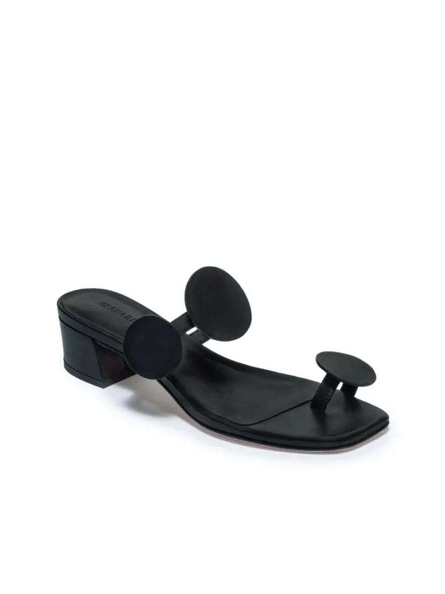 Женские сандалии на низком каблуке Jupiter Moon Bernardo Footwear — черный