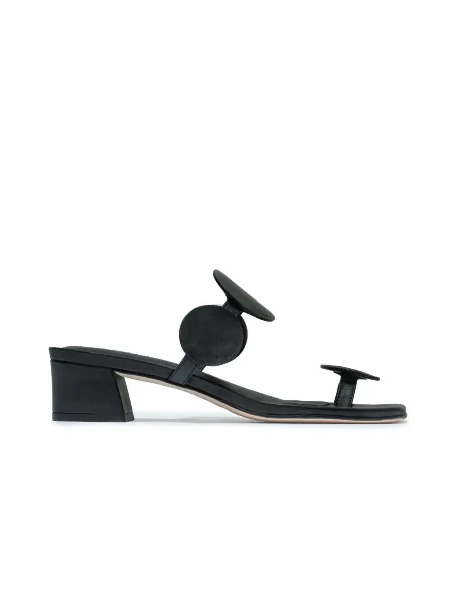 Женские сандалии на низком каблуке Jupiter Moon Bernardo Footwear — изображение 2 из 4, черный