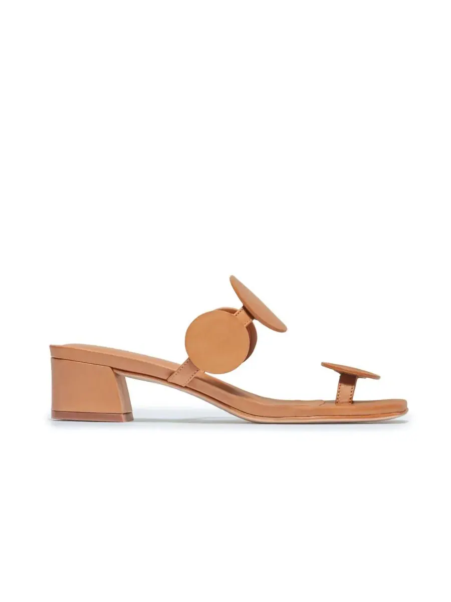 Женские сандалии на низком каблуке Jupiter Moon Bernardo Footwear — изображение 2 из 6, коричневый