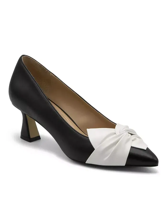 Туфли Womens Avril-1 Charles by Charles David — белый