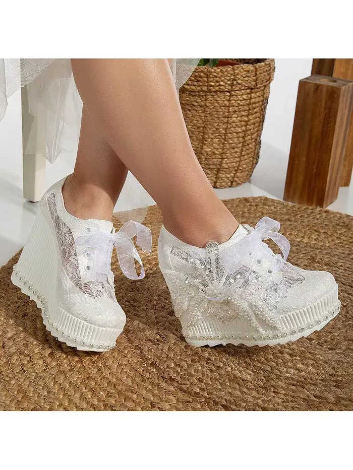Свадебные платформенные кроссовки Sheri Lace Forever & Always Shoes — изображение 2 из 5, слоновая кость