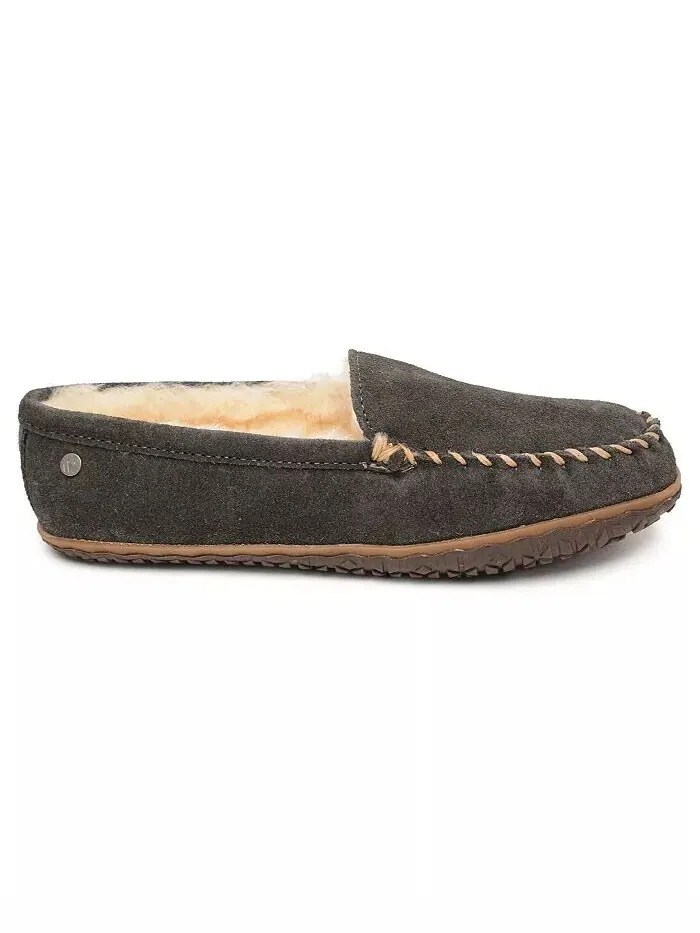 Мужские замшевые тапочки Tobie из овчины Minnetonka — изображение 3 из 11, темно-серый
