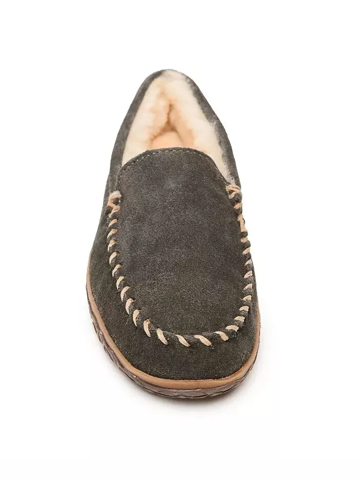 Мужские замшевые тапочки Tobie из овчины Minnetonka — изображение 4 из 11, темно-серый