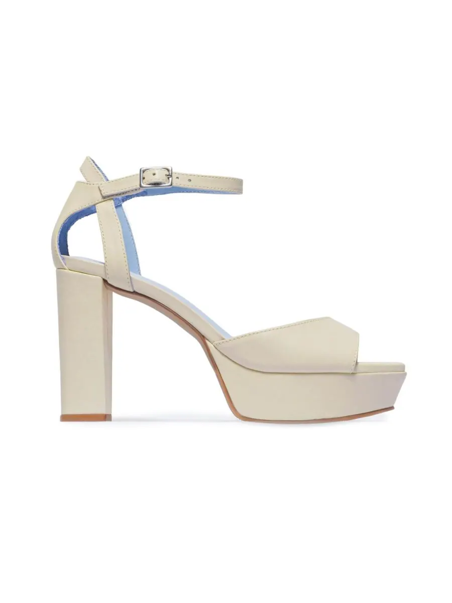 Сандалии на платформе Valeria Bernardo Footwear — белый