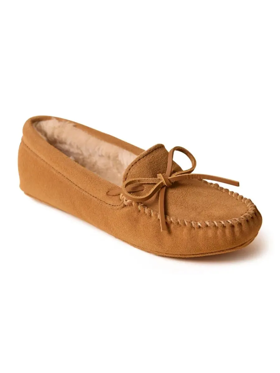 Женские замшевые тапочки с мягкой подошвой и ворсистой подкладкой Minnetonka — изображение 1 из 6, золотистый бежевый