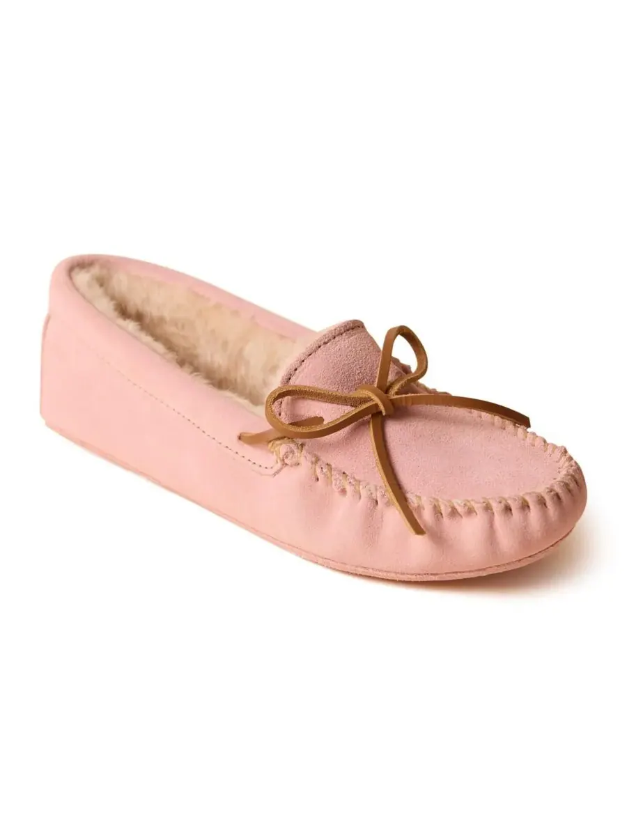 Женские замшевые тапочки с мягкой подошвой и ворсистой подкладкой Minnetonka — изображение 1 из 7, пудровый розовый