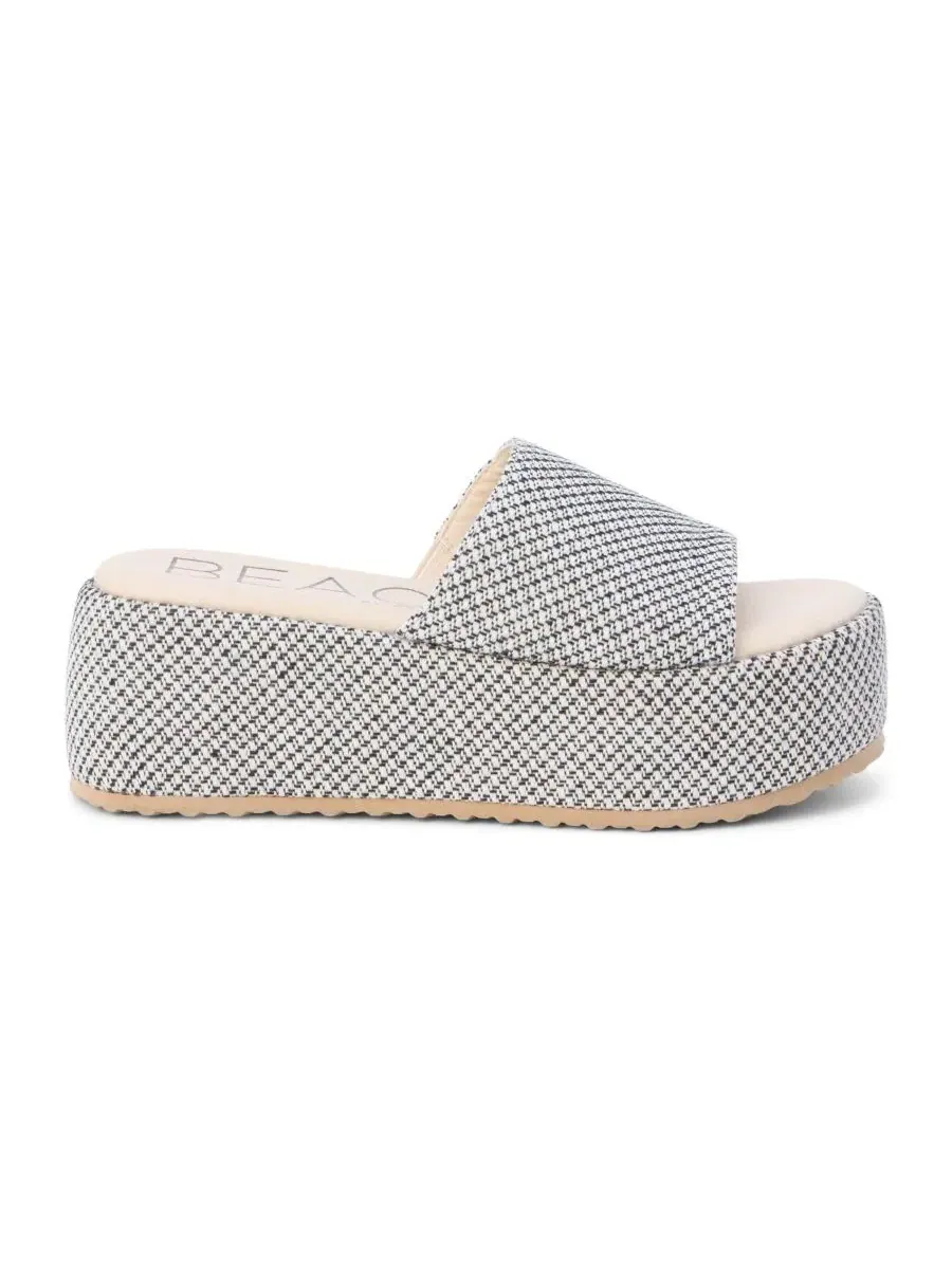 Босоножки на танкетке Pismo Sandal BEACH by Matisse — изображение 2 из 3, серый