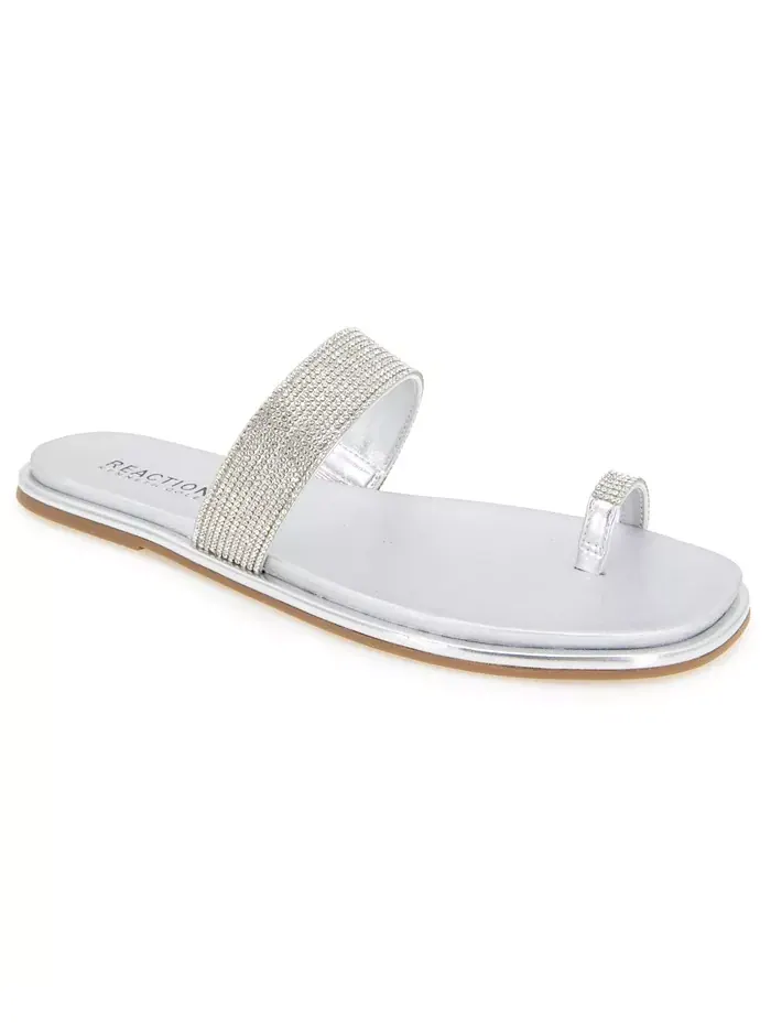 Женские сандалии Wilfred Toe Loop Flat Kenneth Cole Reaction — изображение 1 из 8, серебряный