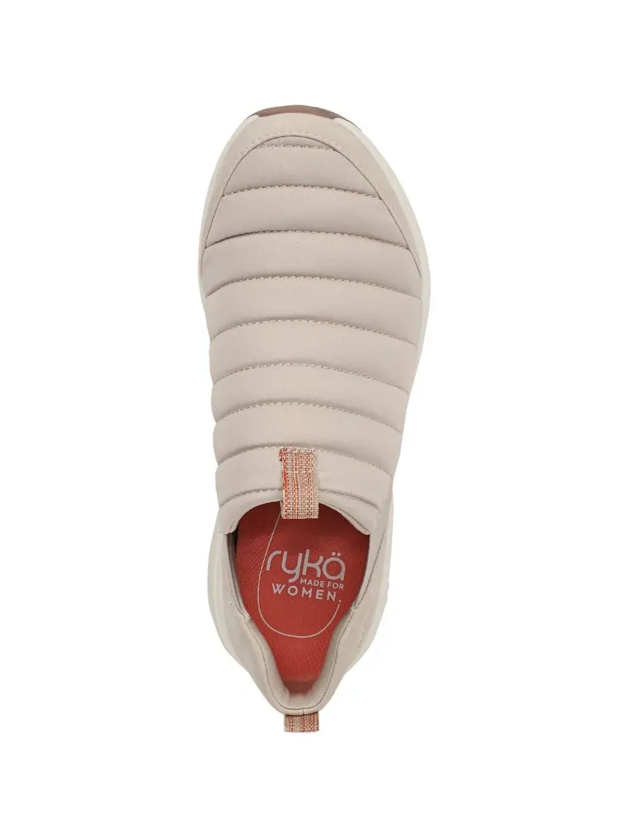 Женские слипоны Pursuit с круглым носком Ryka, Terra Taupe Nylon Fabric — изображение 4 из 5