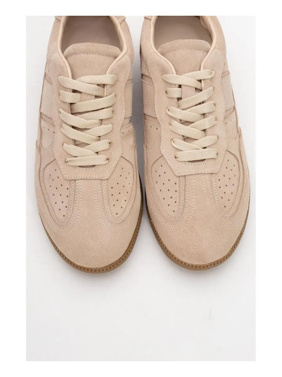 Женские замшевые кроссовки Aurel Forever & Always Shoes — изображение 3 из 6, бежевый