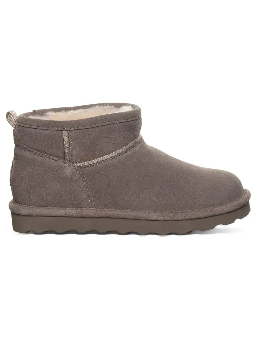 Ботинки-челси Akira Webbing Tape Seam Pull-On Ankle Booties BEARPAW — изображение 2 из 8, морель