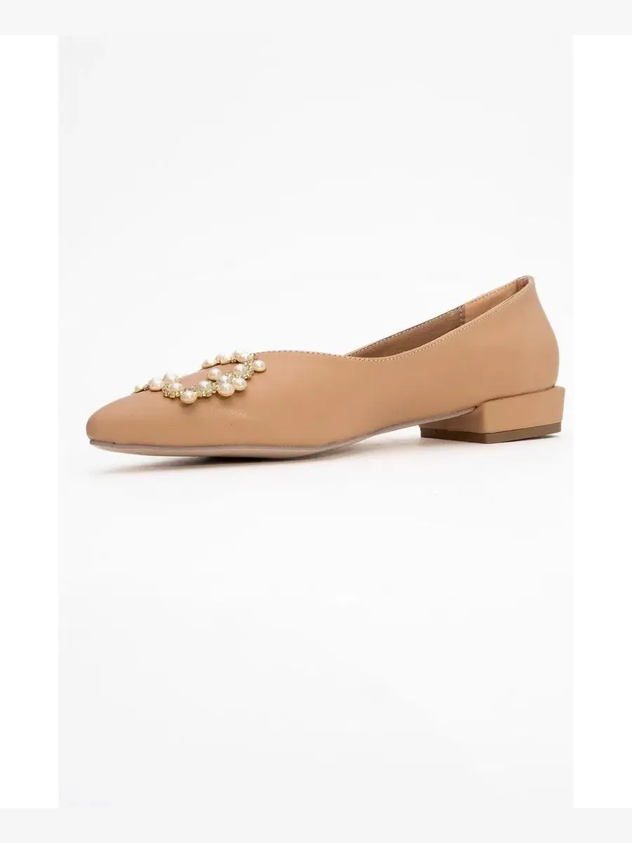 Женские балетки Ghent с жемчужной отделкой Prologue Shoes — изображение 5 из 8, бежевый