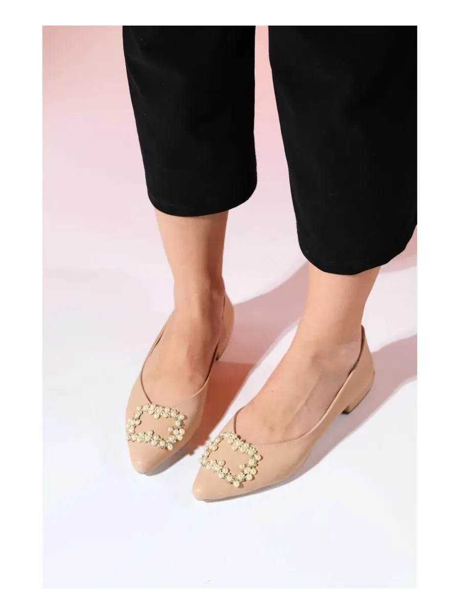 Женские балетки Ghent с жемчужной отделкой Prologue Shoes — изображение 7 из 8, бежевый