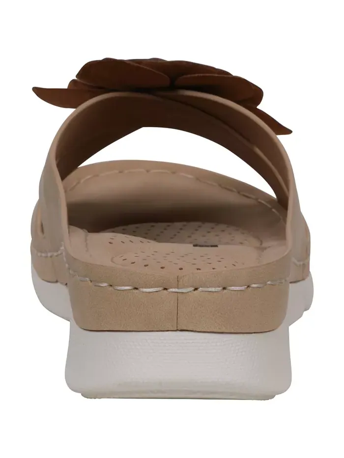 Женские удобные сандалии Claire Flower Rosette GC Shoes — изображение 3 из 5, бежевый