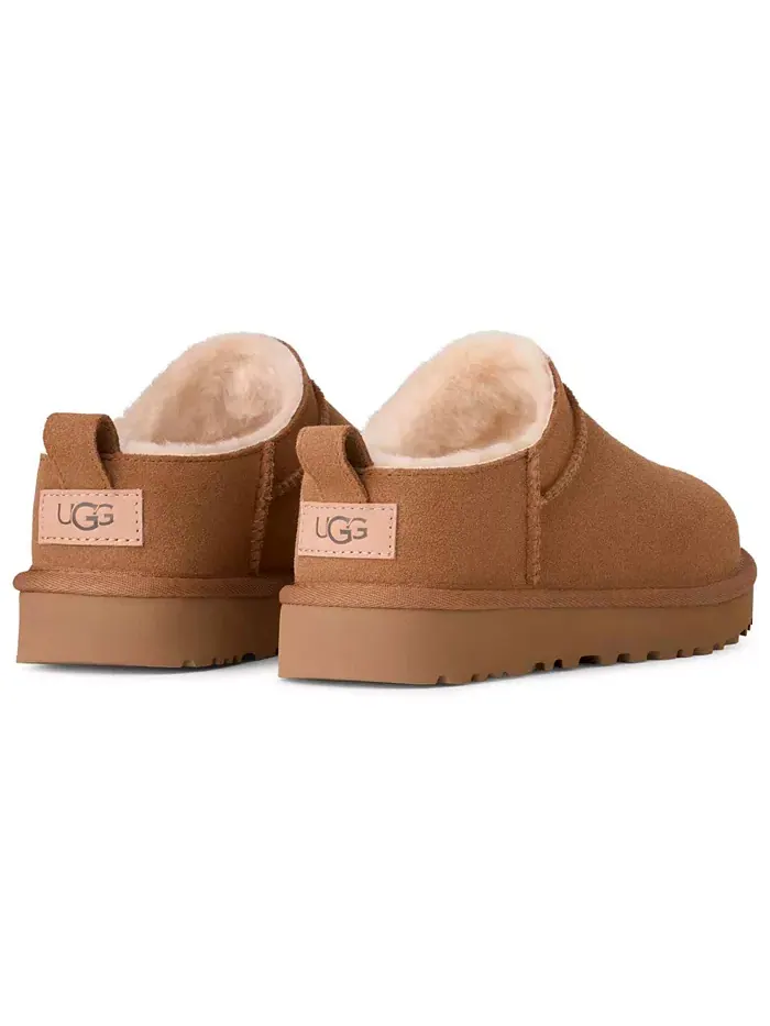Детские ботинки UGG Pull Tab Classic UGG — изображение 3 из 5, орех