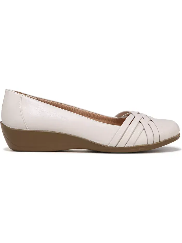 Женские балетки Incredible Slip On LifeStride — изображение 2 из 5, бежевый