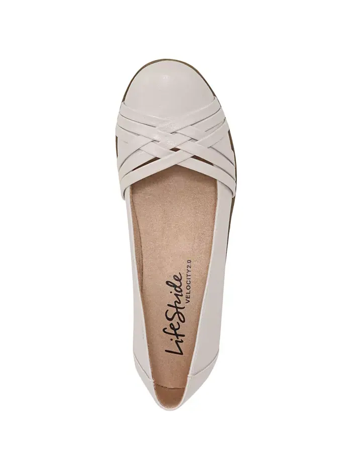 Женские балетки Incredible Slip On LifeStride — изображение 4 из 5, бежевый