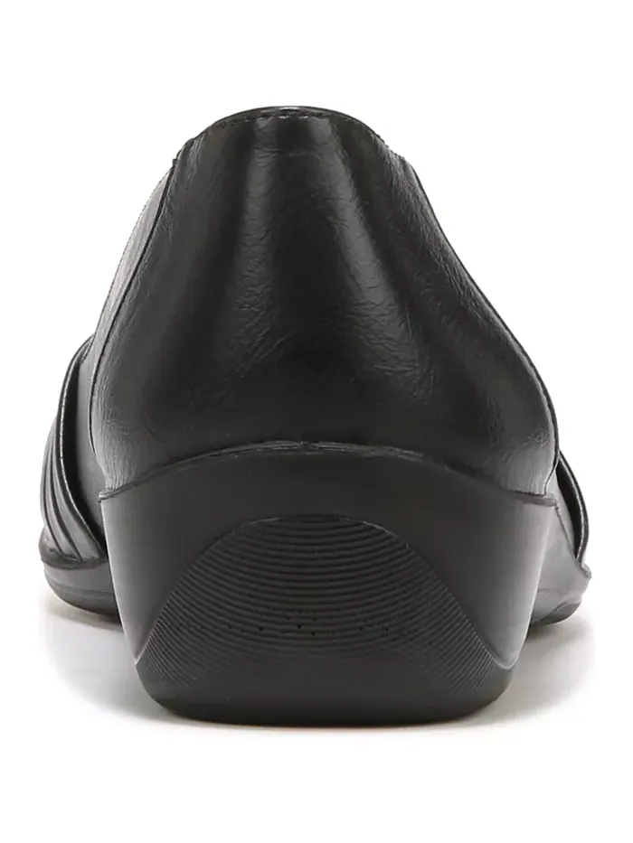 Женские балетки Incredible Slip On LifeStride — изображение 3 из 5, черный