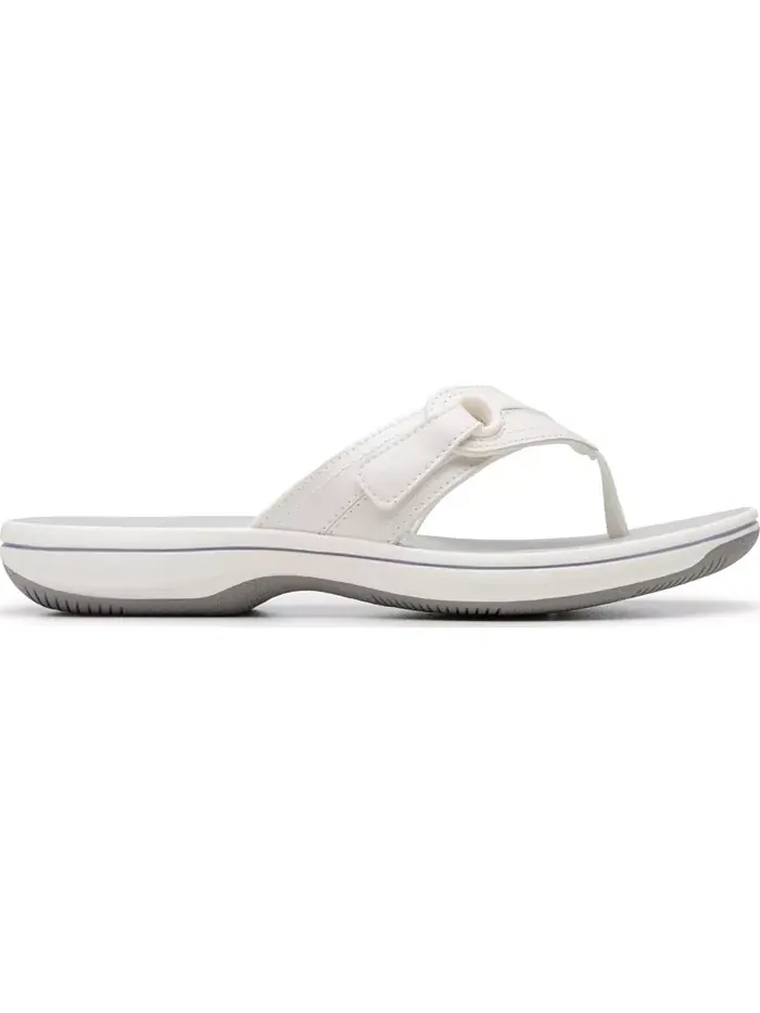 Сандалии-вьетнамки Clarks Cloudsteppers Breeze Reyna — изображение 2 из 8, белый