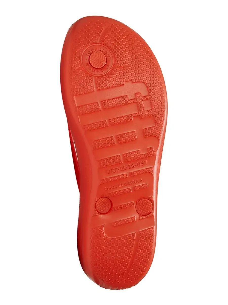 Женские сандалии Iqushion с глянцевыми пуговицами и без шнурков FitFlop, Cherry Tomato — изображение 4 из 7