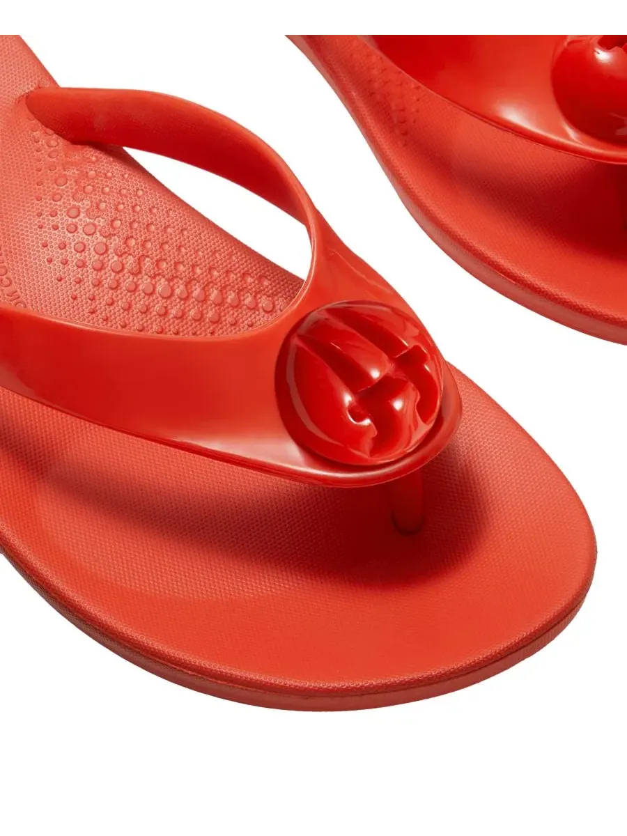 Женские сандалии Iqushion с глянцевыми пуговицами и без шнурков FitFlop, Cherry Tomato — изображение 5 из 7