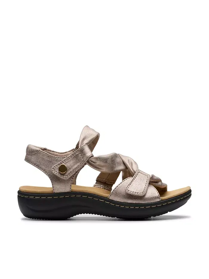 Сандалии женские Clarks Laurieann Bell Плоские Коричневый/Бежевый — изображение 2 из 7