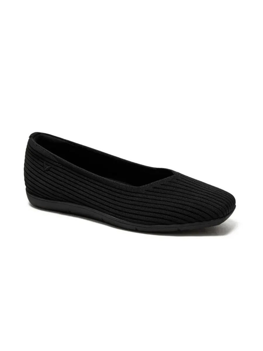 Женские балетки-слипоны с квадратным носком Margot Walker Air Lightweight Square-Toe Flats VIVAIA — изображение 1 из 5