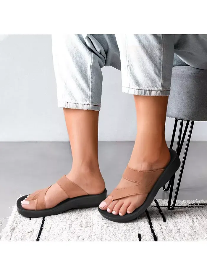 Женские сандалии Odal Split Toe с поддержкой свода стопы Aerothotic — изображение 6 из 6, коричневый