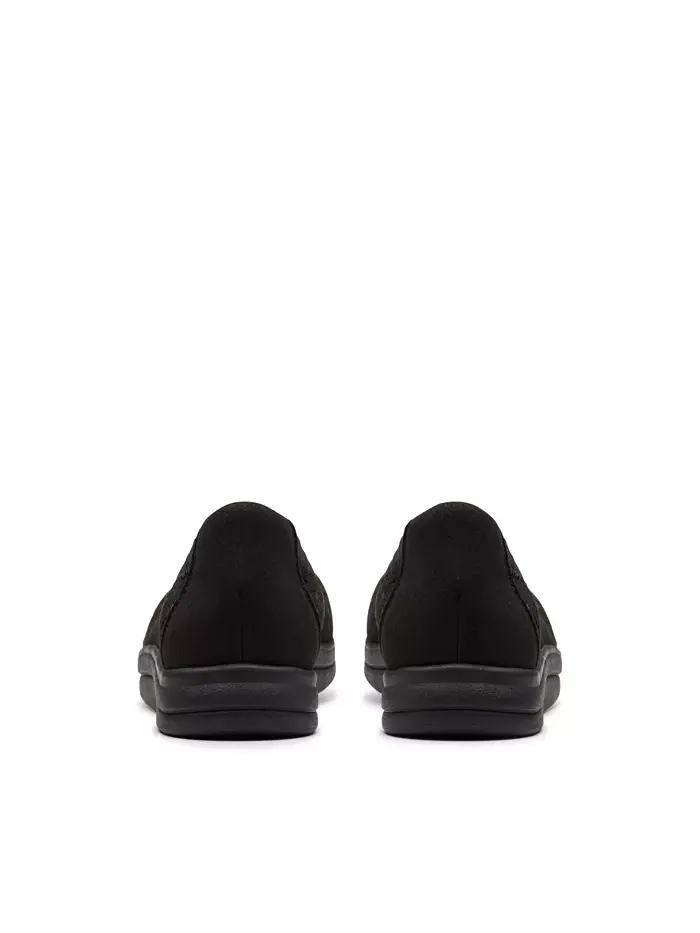 Балетки женские Clarks Cloudsteppers Breeze Roam Perfed, перфорированные — изображение 2 из 8, черный