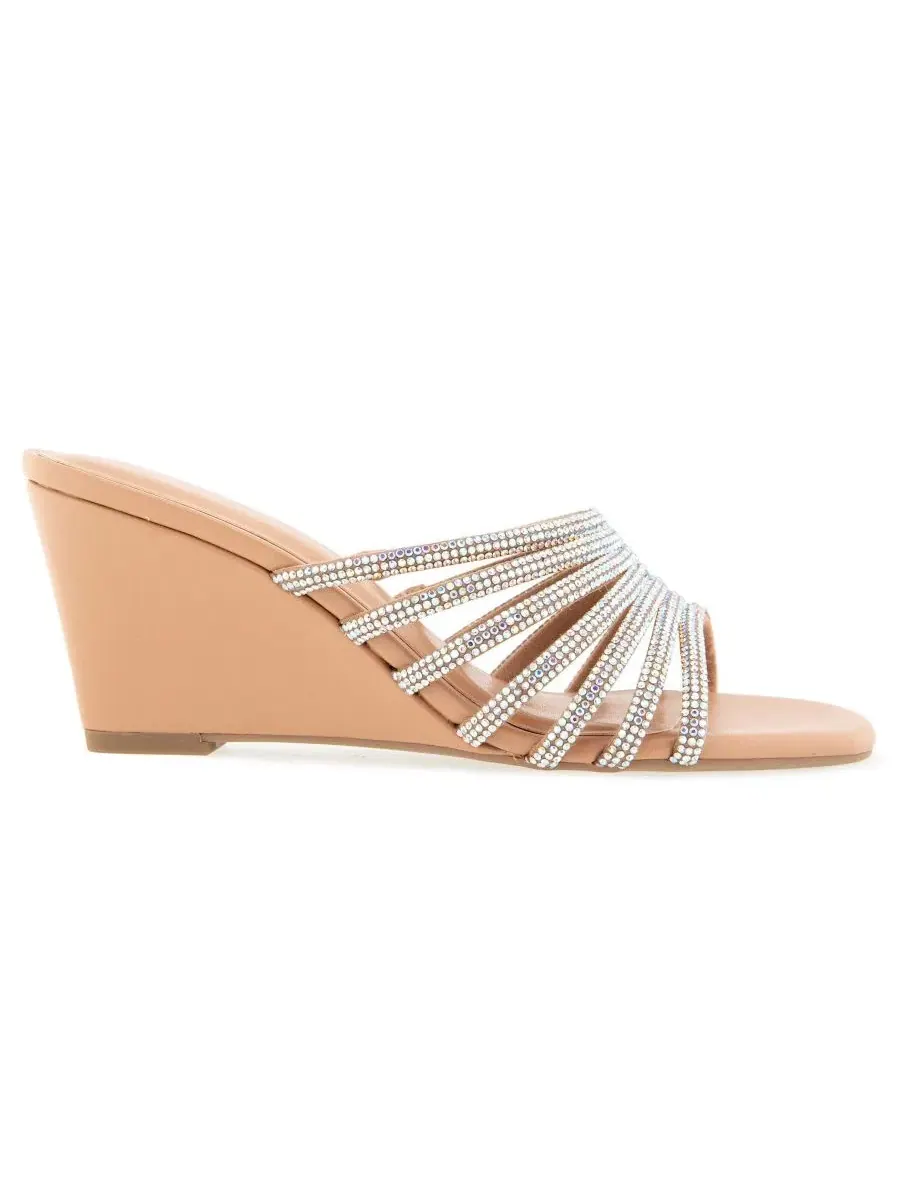 Босоножки на танкетке с кристаллами Lenix Wedge Evening Sandal Christian Siriano — изображение 2 из 5, бежевый