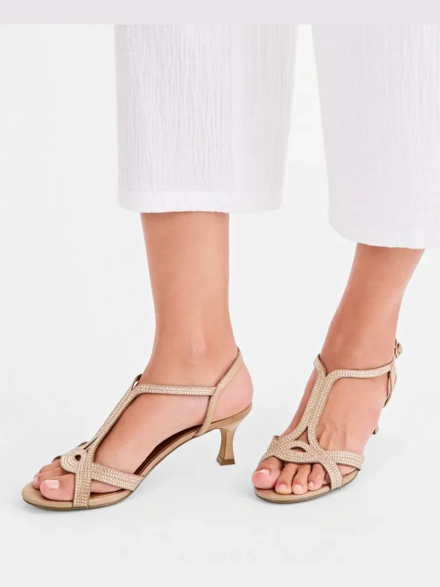 Босоножки на каблуке-рюмочке Ginnyy Evening Style & Co — изображение 6 из 11, платиновый