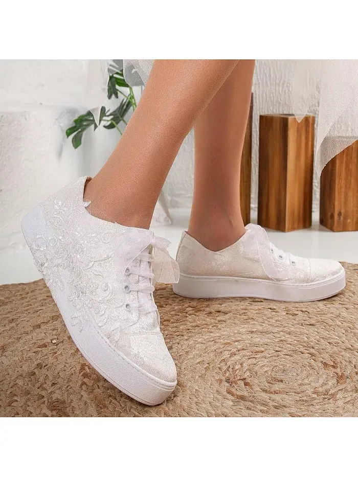 Элайс Кружевные свадебные кроссовки Forever & Always Shoes — изображение 2 из 5, слоновая кость