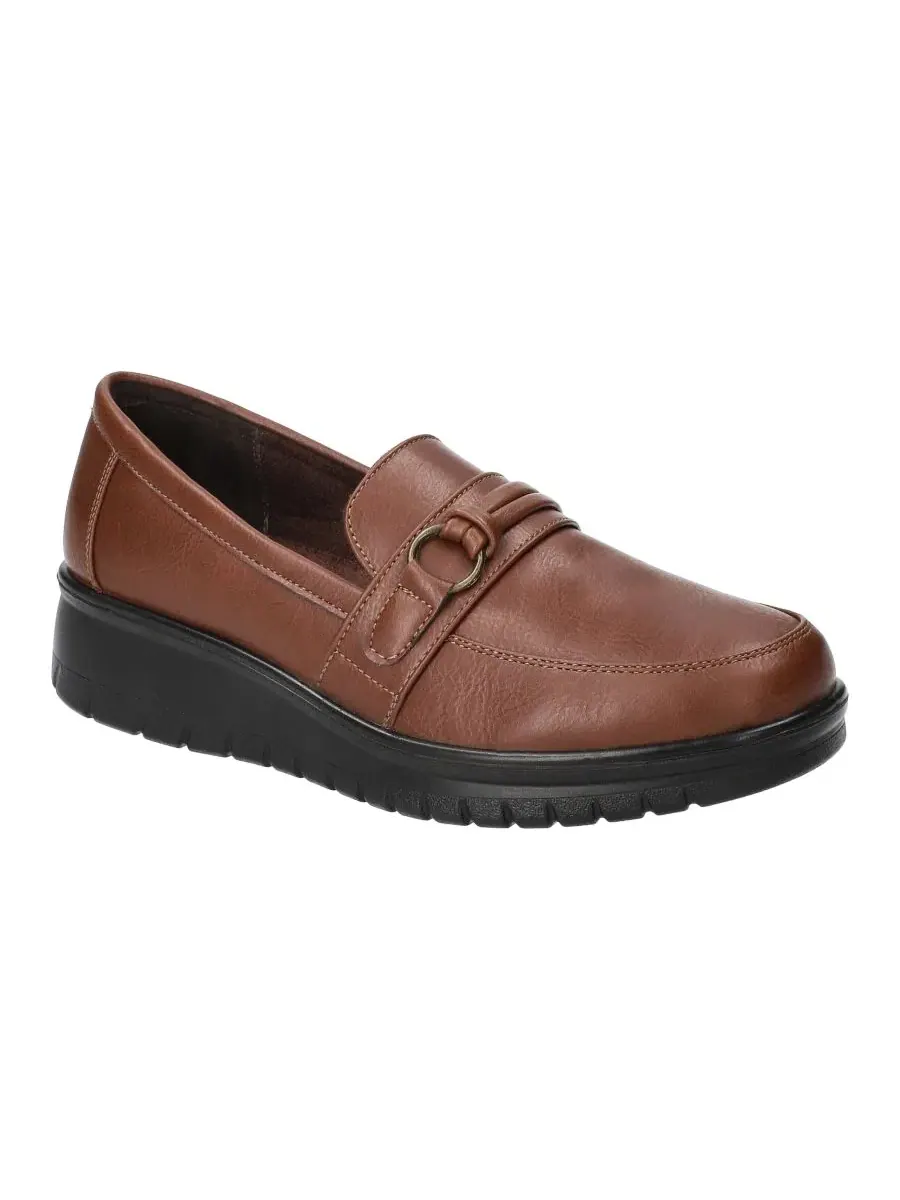 Женские лоферы Rochelle Comfort Easy Street — изображение 1 из 6, бежевый