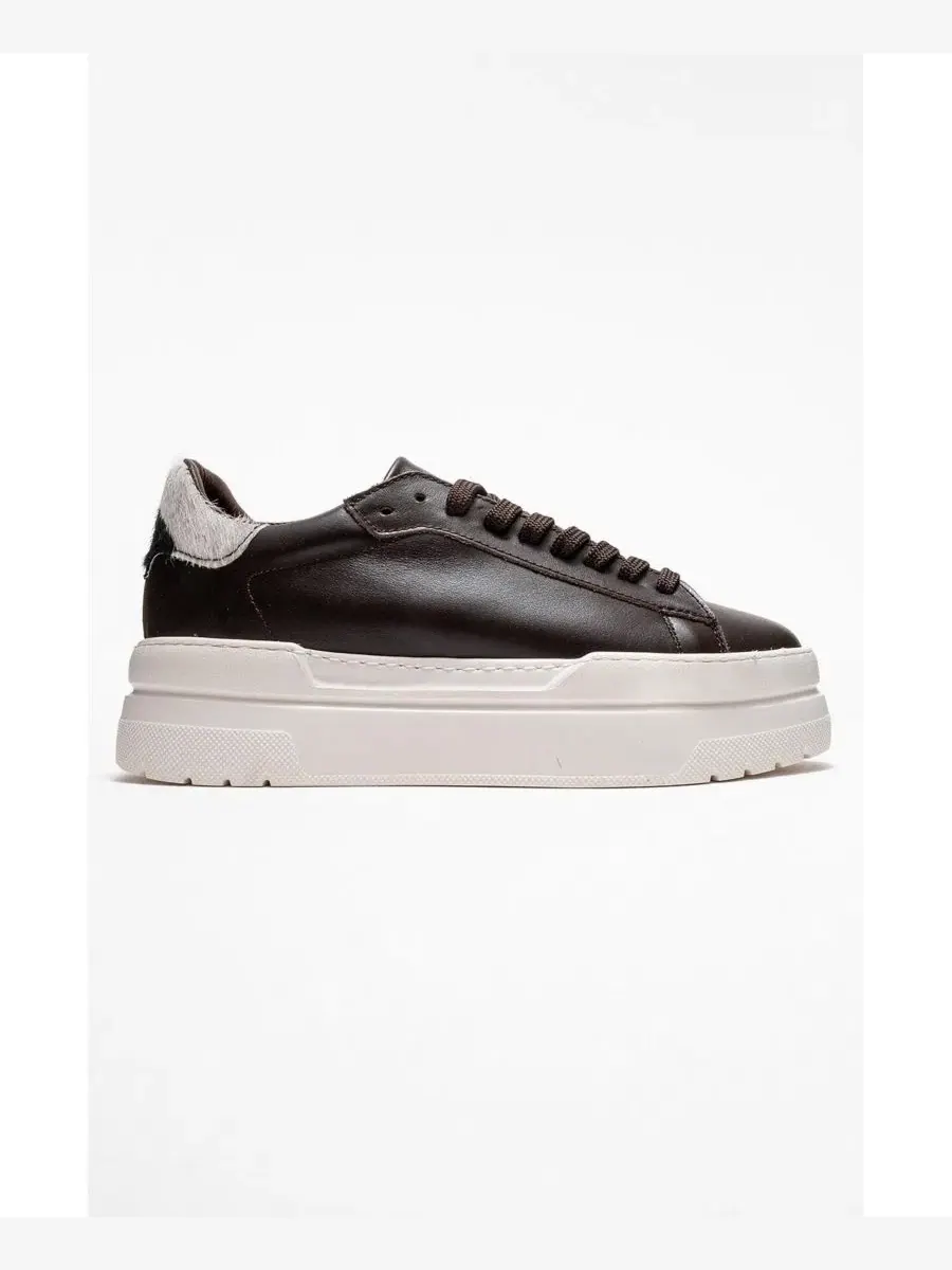 Женские кожаные кроссовки-слипоны Anabel Leather Platform Sneakers Forever & Always Shoes — изображение 2 из 6, коричневый