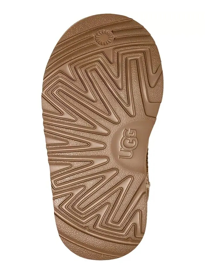 Ботинки классические UGG Mini II для малышей — изображение 5 из 9, бежевый