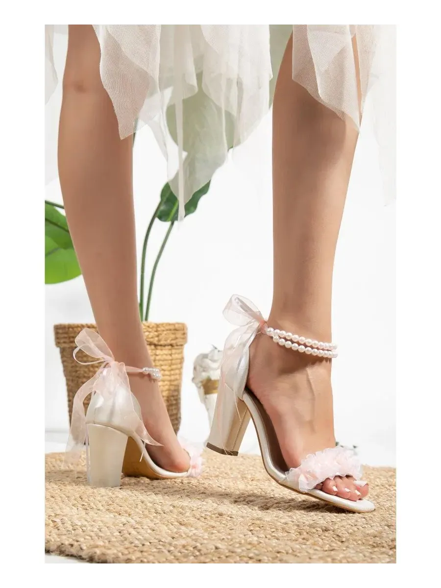 Женские кружевные свадебные сандалии Elsa с жемчугом Forever & Always Shoes — изображение 3 из 4, розовый