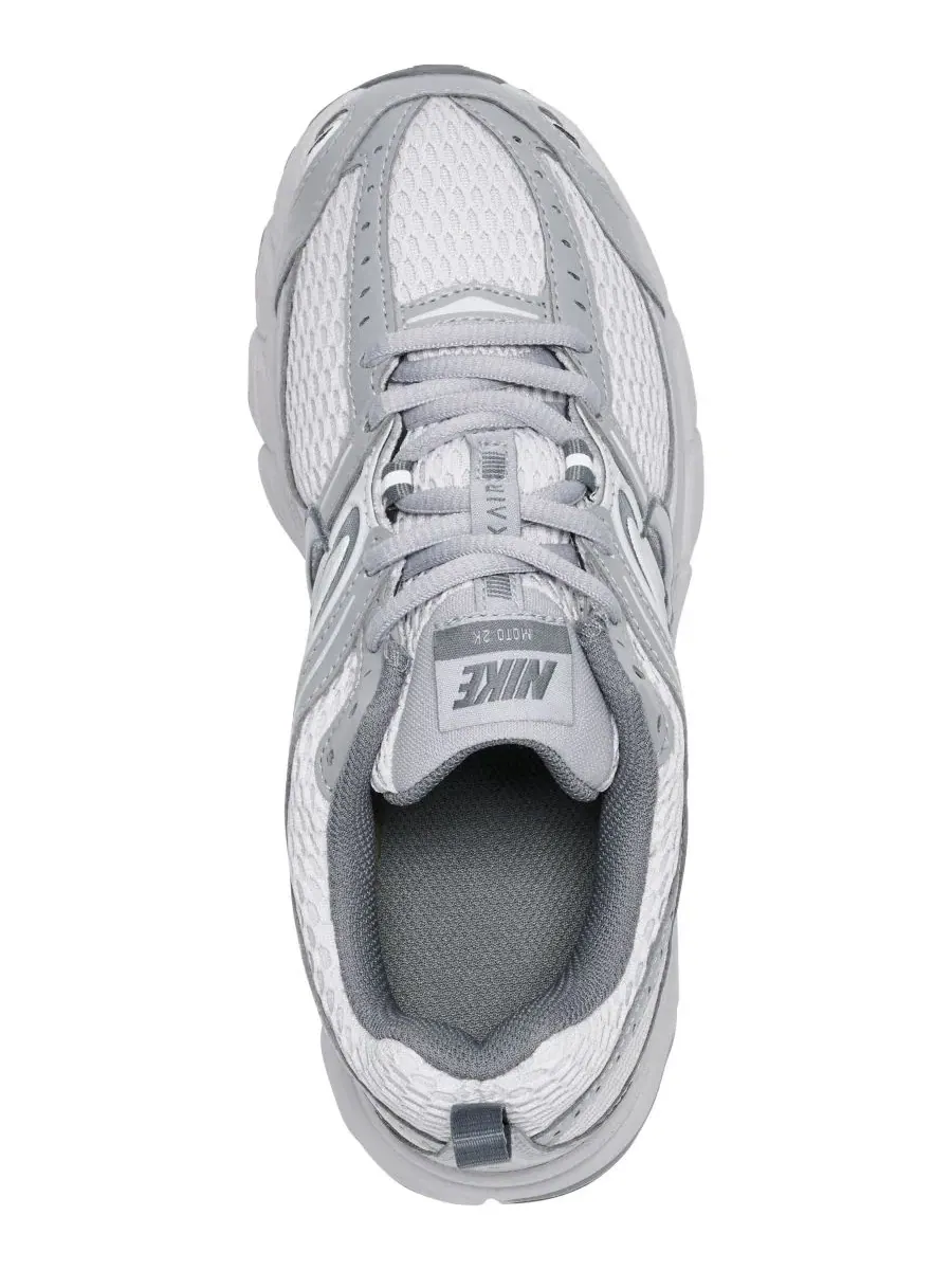 Кроссовки детские с сетчатым верхом и амортизацией Air Max Moto 2K Lifestyle Nike — изображение 5 из 6, серый серый