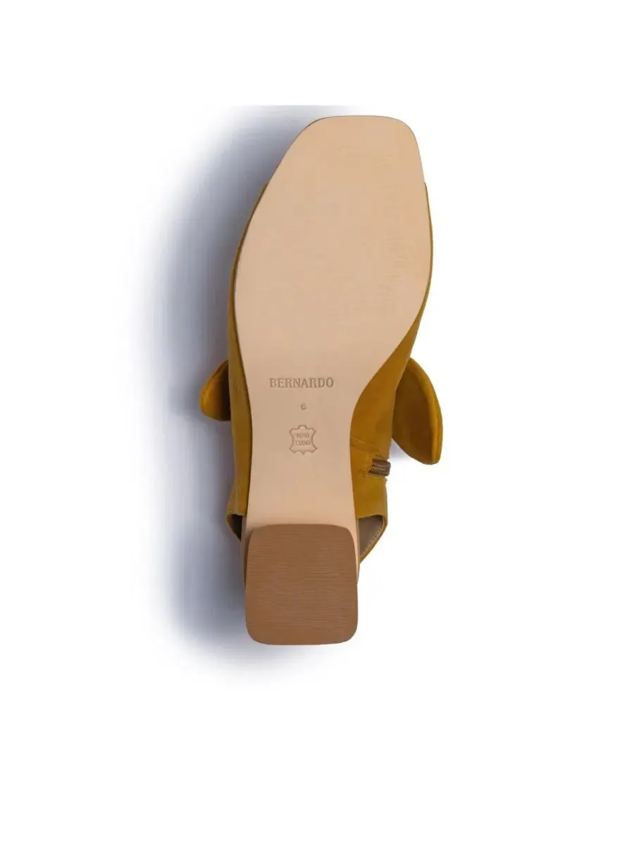 Ботинки-лодочки Lizzie на деревянном каблуке 5 см с бантом Bernardo Footwear — изображение 4 из 4, оранжевый