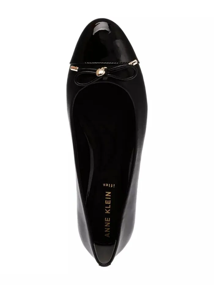 Женские балетки Luci с капюшоном и носком Anne Klein — изображение 4 из 14, черный