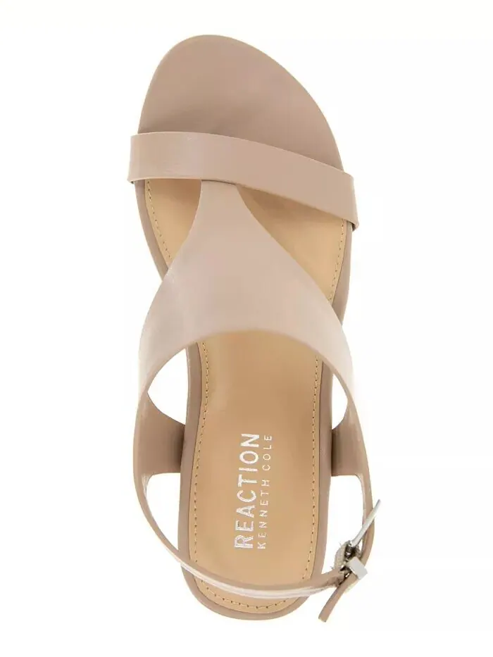 Женские босоножки Greatly Thong Almond Toe на танкетке Kenneth Cole Reaction — изображение 5 из 8, чай
