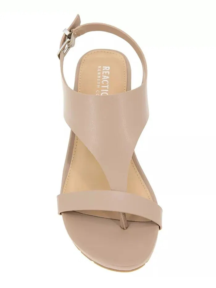 Женские босоножки Greatly Thong Almond Toe на танкетке Kenneth Cole Reaction — изображение 6 из 8, чай