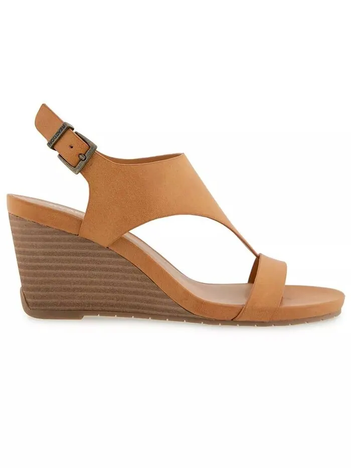 Женские босоножки Greatly Thong Almond Toe на танкетке Kenneth Cole Reaction — изображение 2 из 8, верблюжий