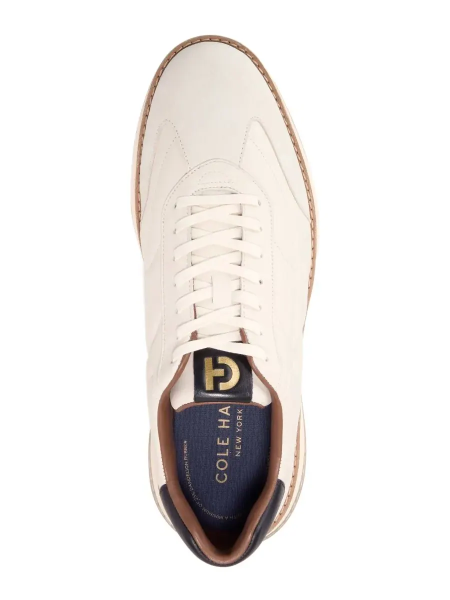 Мужские кроссовки GrandPro Touchline Energyweave на шнуровке Cole Haan, айвори/серебро birch — изображение 3 из 10, бежевый