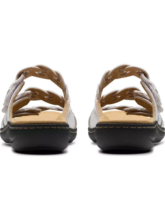 Сандалии женские Clarks Laurieann Rio без застежки на плоской подошве — изображение 6 из 8, белый
