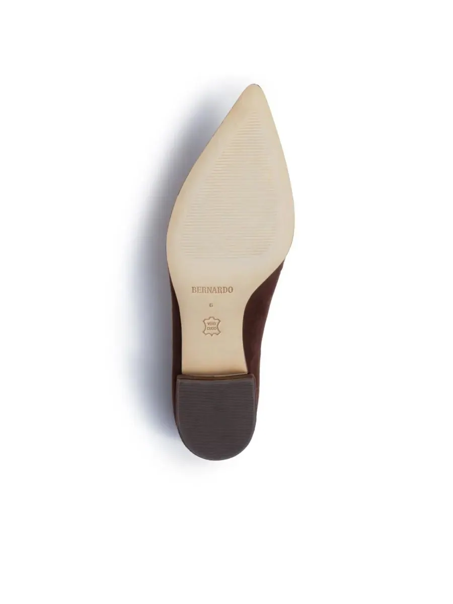 Женские туфли Millie Pump Bernardo Footwear — изображение 4 из 4, эспрессо