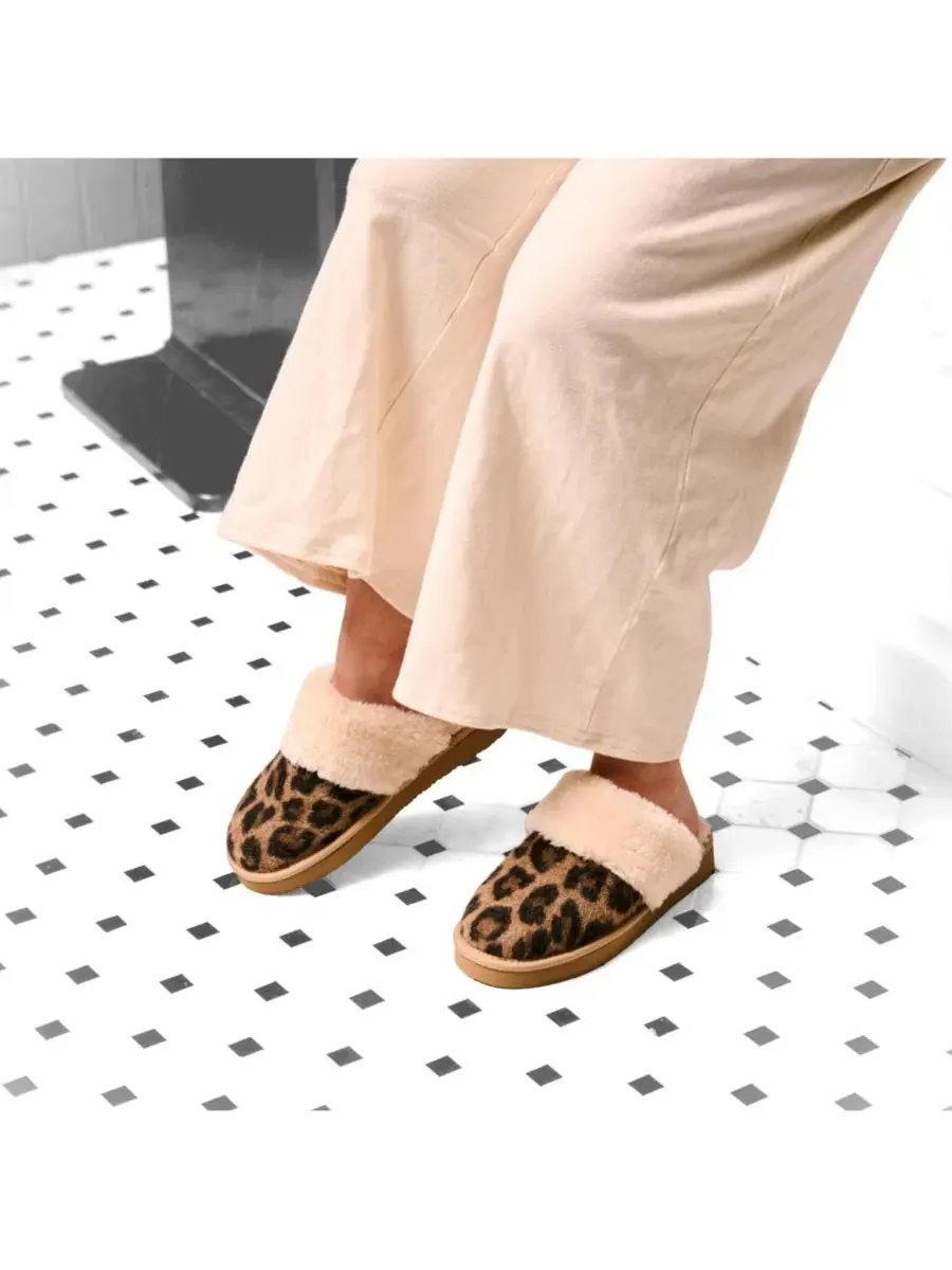 Женские тапочки с узором и искусственным мехом, модель Chesney Patterned Minnetonka — изображение 3 из 7, коричневый