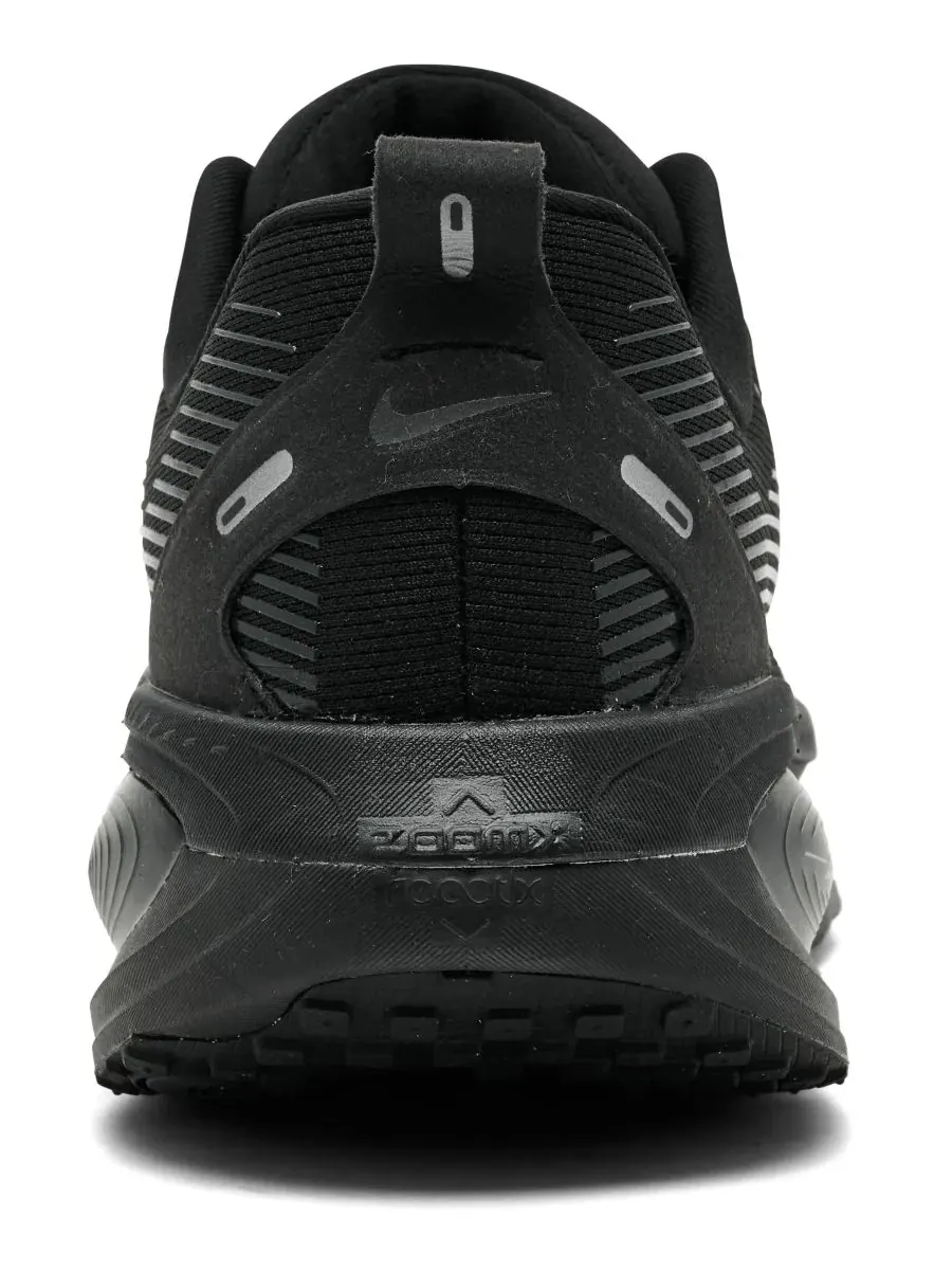 Мужские беговые кроссовки Vomero 18 от Finish Line Nike — изображение 4 из 6, черный