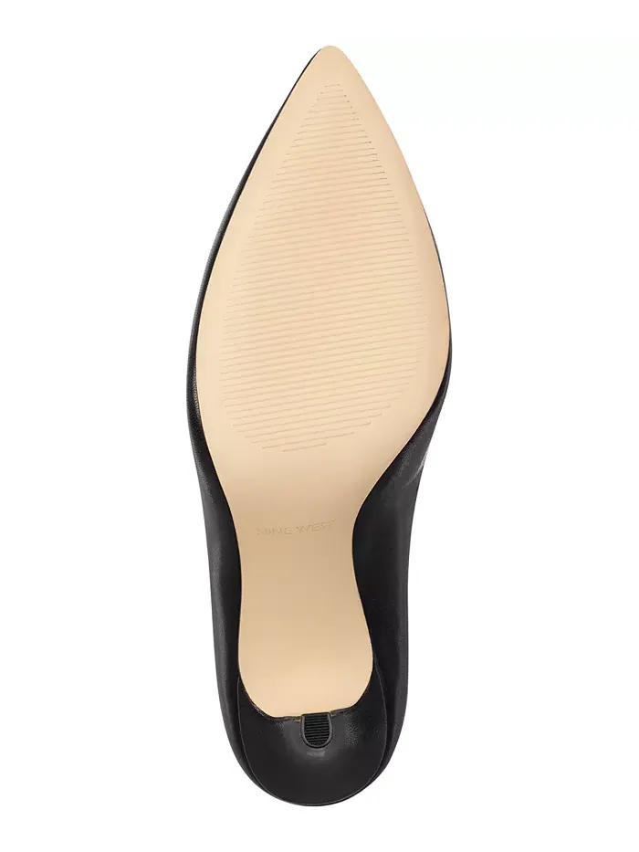 Женские льняные туфли-лодочки на шпильке с острым носком Nine West — изображение 5 из 8, черный